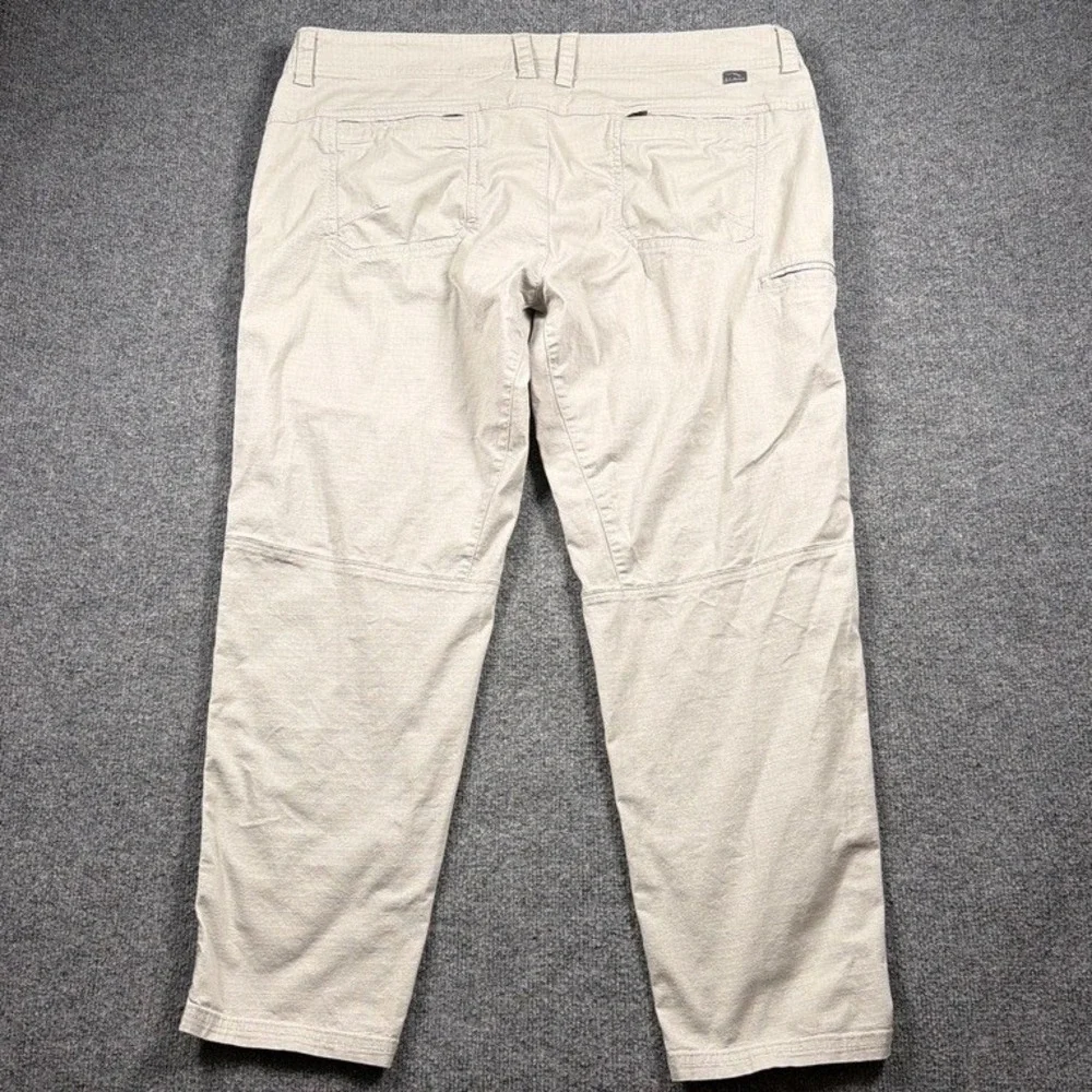 L.L. Bean Ripstop Explorer Pants Mens 42x30 Khaki Stretch Cotton Blend Outdoor